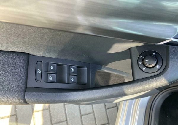 Skoda Octavia cena 71900 przebieg: 153114, rok produkcji 2019 z Trzebinia małe 667